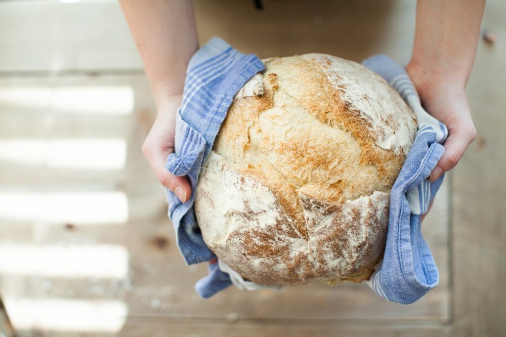 Easy Bread Recipe with Yeast